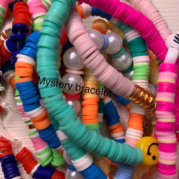 Mystery handmade clay flat bead bracelet - Picture 1 of 1